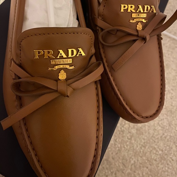 Prada Saffiano Leather Loafers - Picture 4 of 5